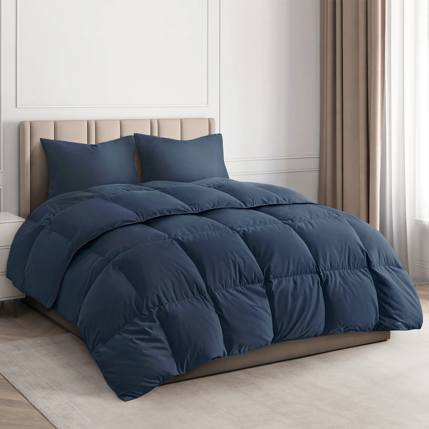 Premium Down Alternative Comforter - Image 4