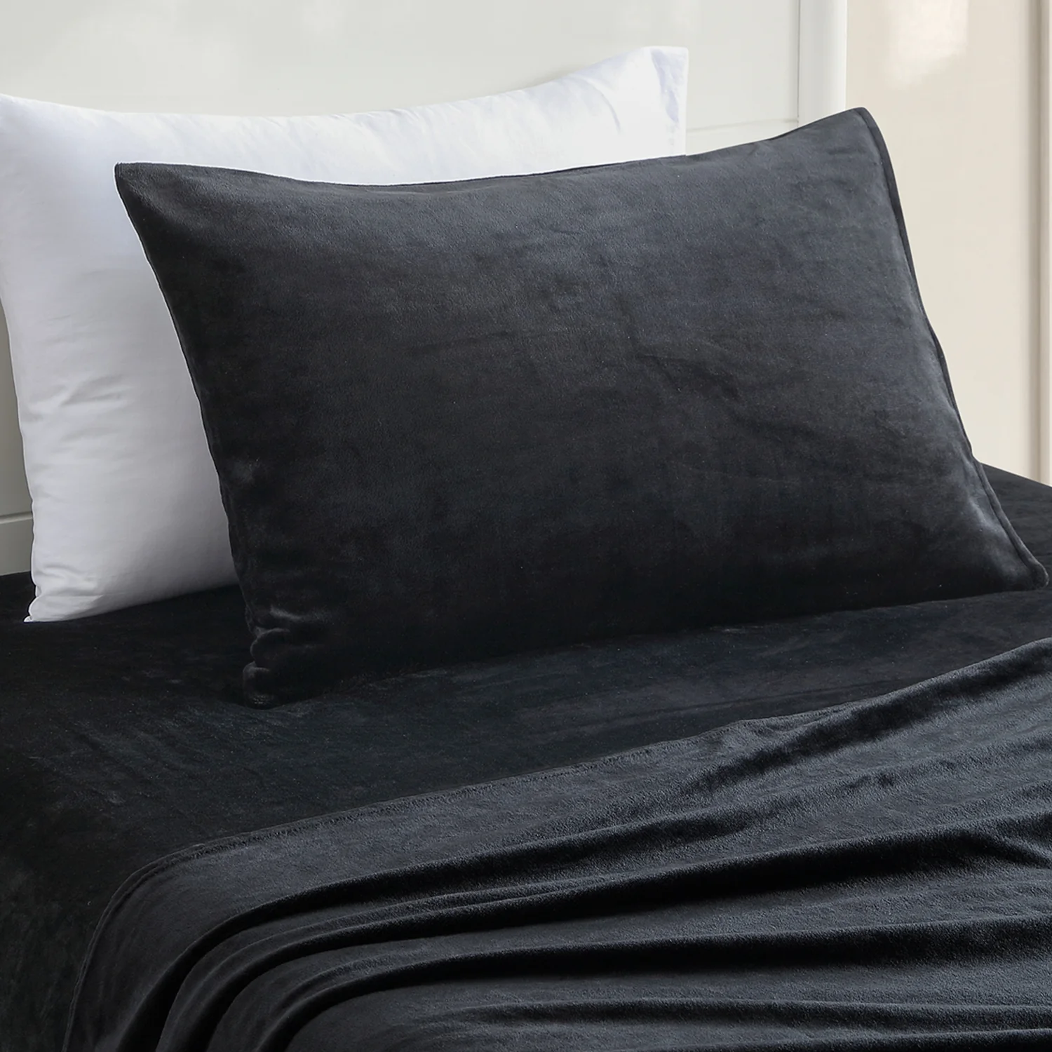 Fleece Sheet Set - Image 18