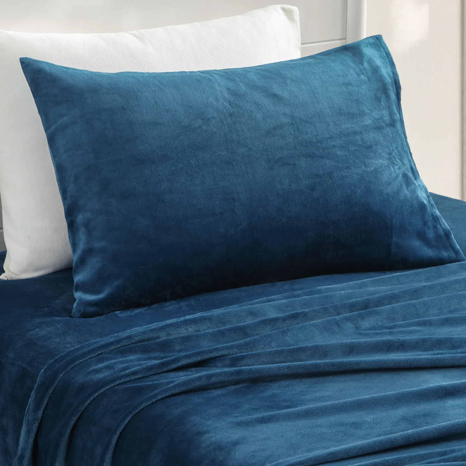 Fleece Sheet Set - Image 24